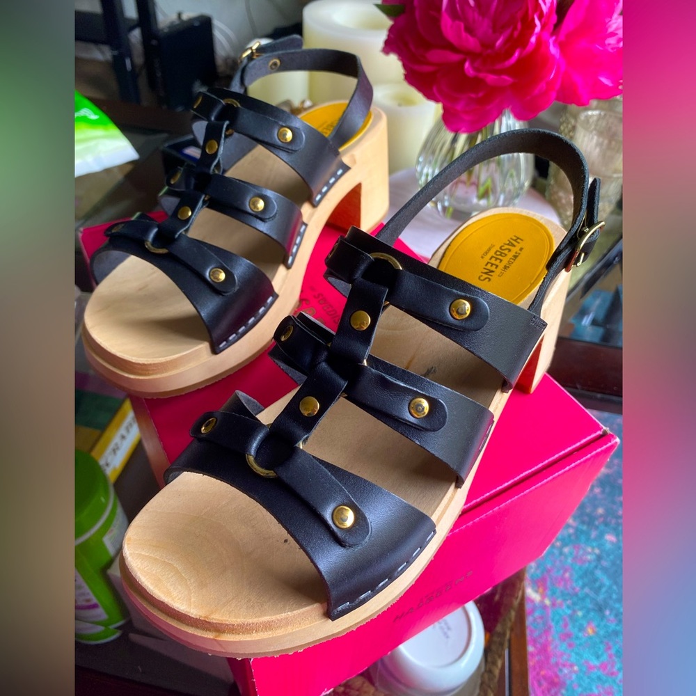 Swedish Hasbeens Brassy High Clog Sandals in Black